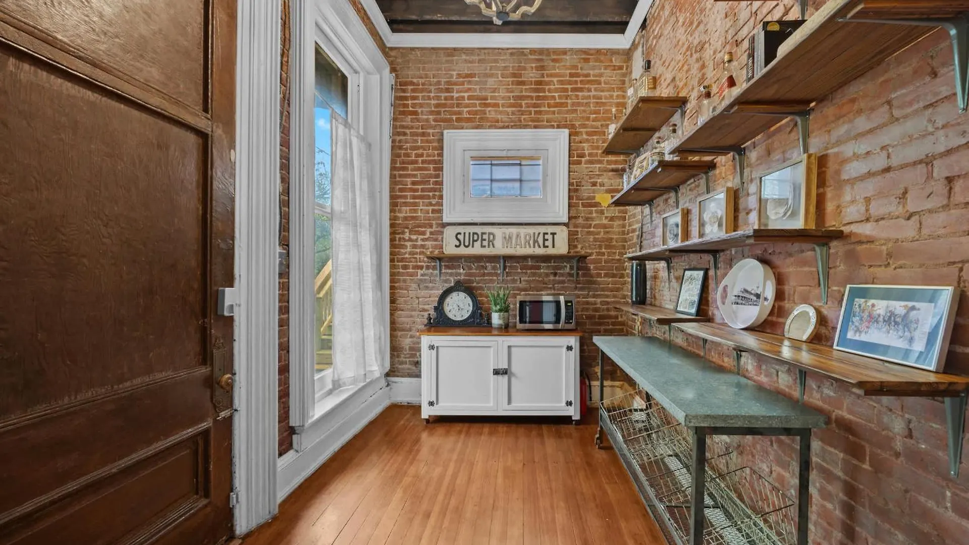 Stylish Home Close To Derby & Bourbon Trail Fun Louisville
